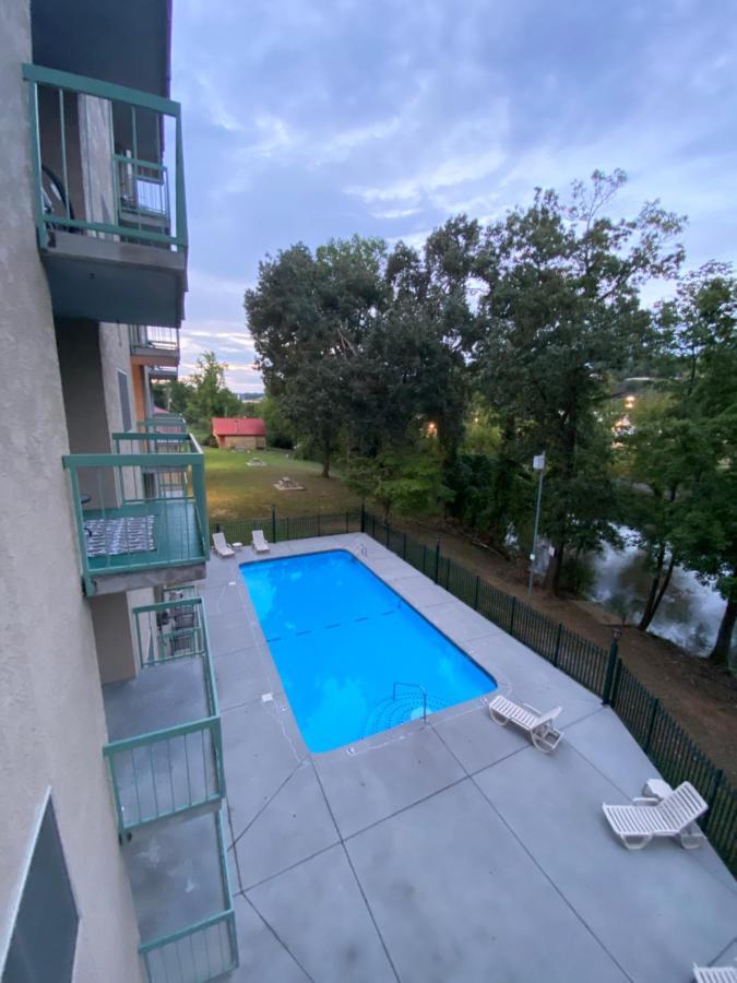 River Place Condos #508 2Bd 鸽子谷 外观 照片